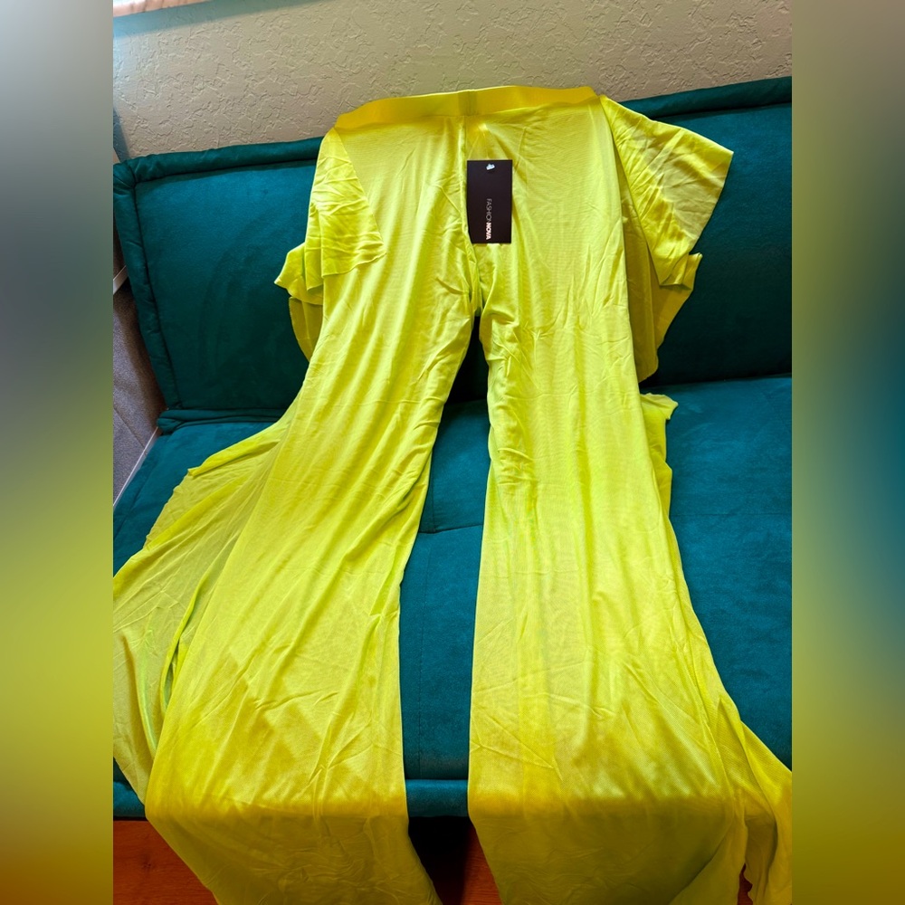 NWT Sunshine See Through Cover Up Pant lime green size medium fashion nova